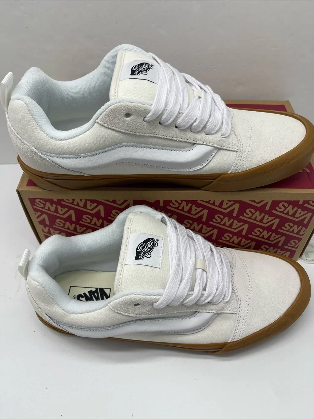 Vans Men’s Sz 11.5 Knu Skool GUM BLANC DE BLANC VN000D22JVY Skate Sneakers